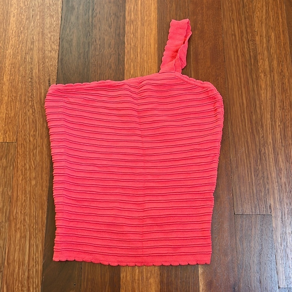 SUPERDOWN Sari One shoulder ribbed tank size small